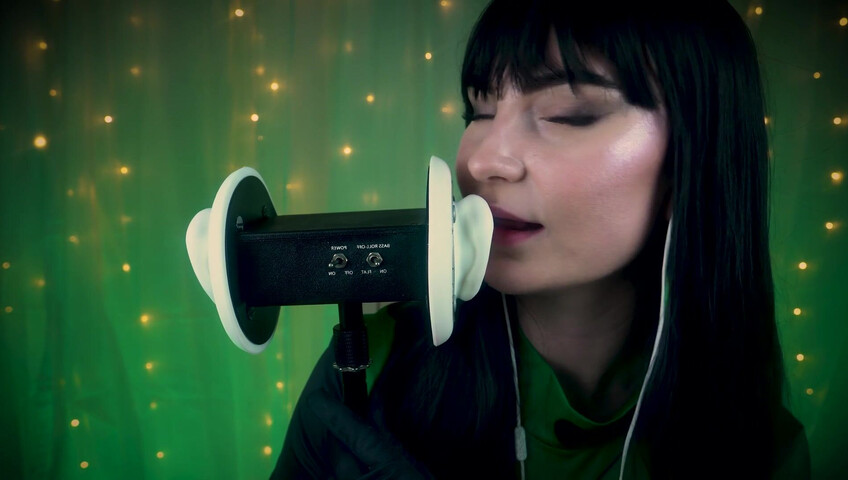 SacredXO – Shego’s Black Latex Gloves Slide Deep Into Your Ears While I Lick You