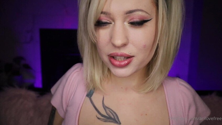 AriLove - Lens Fogging ASMR Fast whispers & heavy breathing