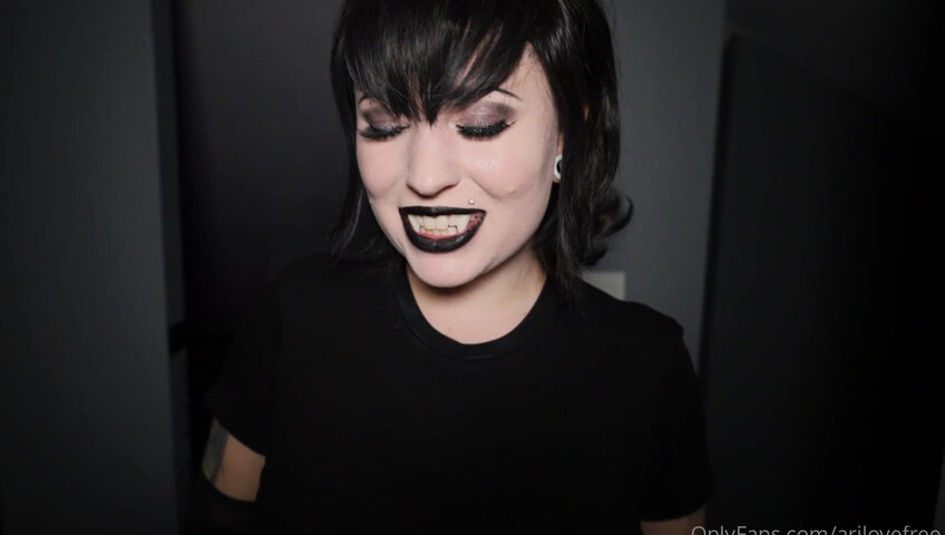 AriLove ASMR - Mavis Massages A Monster! LOTION SOUNDS (ASMR Roleplay)