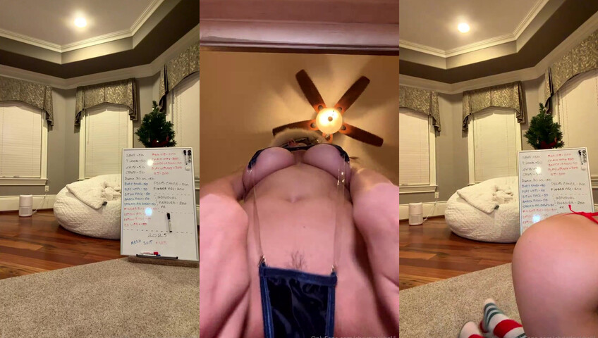 Christina Khalil - December Christmas Live