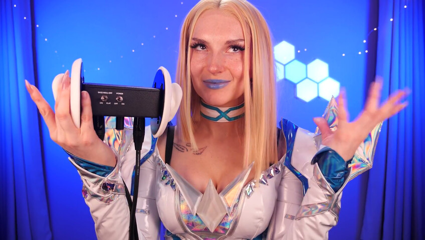 Busy B ASMR - 20 January 2026 - Emma Frost Ear Eating