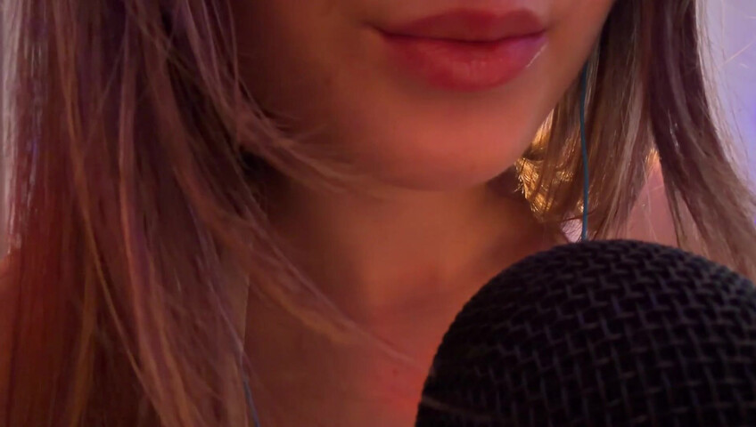 SleepySlugASMR - ASMR Up Close & Personal ???? (Collarbone Tapping, Mouth Sounds & Whispers)
