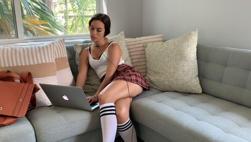 Miss Bell ASMR - 20 December 2025 - Let's Study Together | All Levels