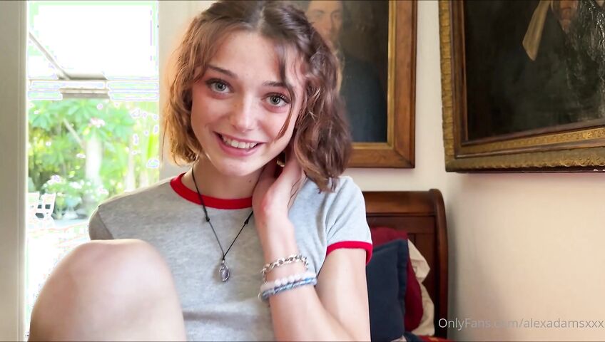 Roleplay with Petite and Extremely Horny - Shrooms_q