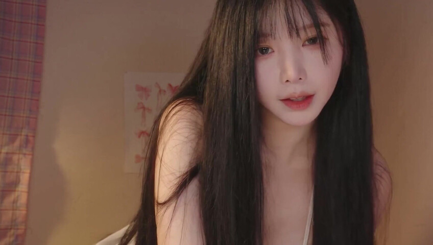 ASMR Yoon Ying - 10 May 2026 - Lotion Massage to Soothe My Younger Boyfriend Who Can’t Sleep | 잠 못드는 연하남친 달래주는 로션마사지