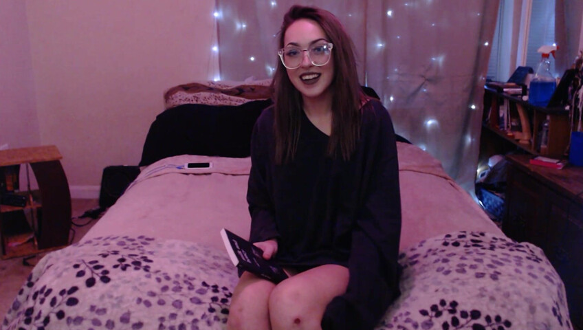MillieMillz - Geeky Babysitter Gets Blackmailed