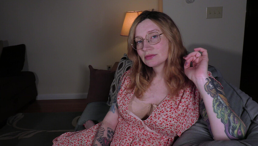 Bettie Bondage  - StepMom Helps You Win