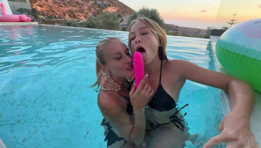 Emmaxspice - GG Dildo play by pool with Mia Nouvelle